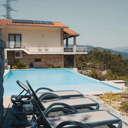 Apartmán Recanto Do Escalheiro *